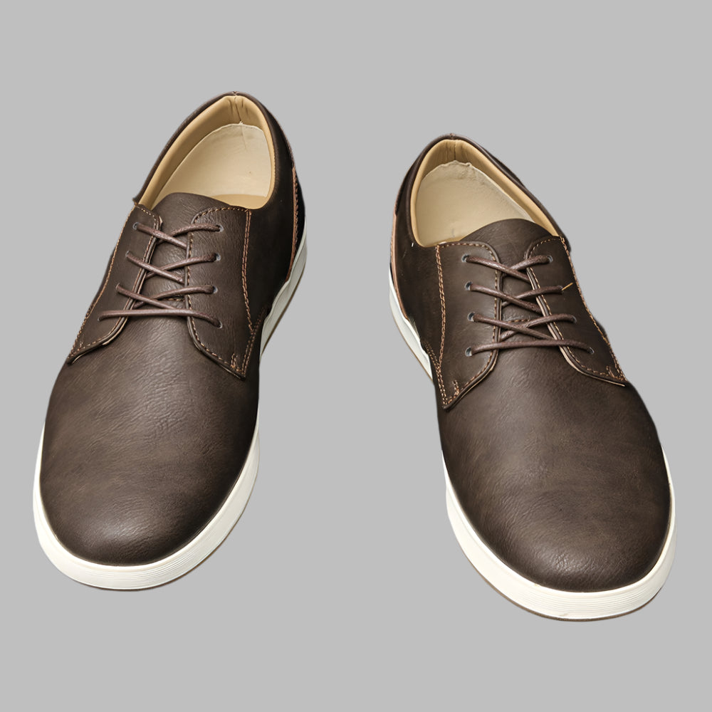 brown-casual-oxford-shoe-display