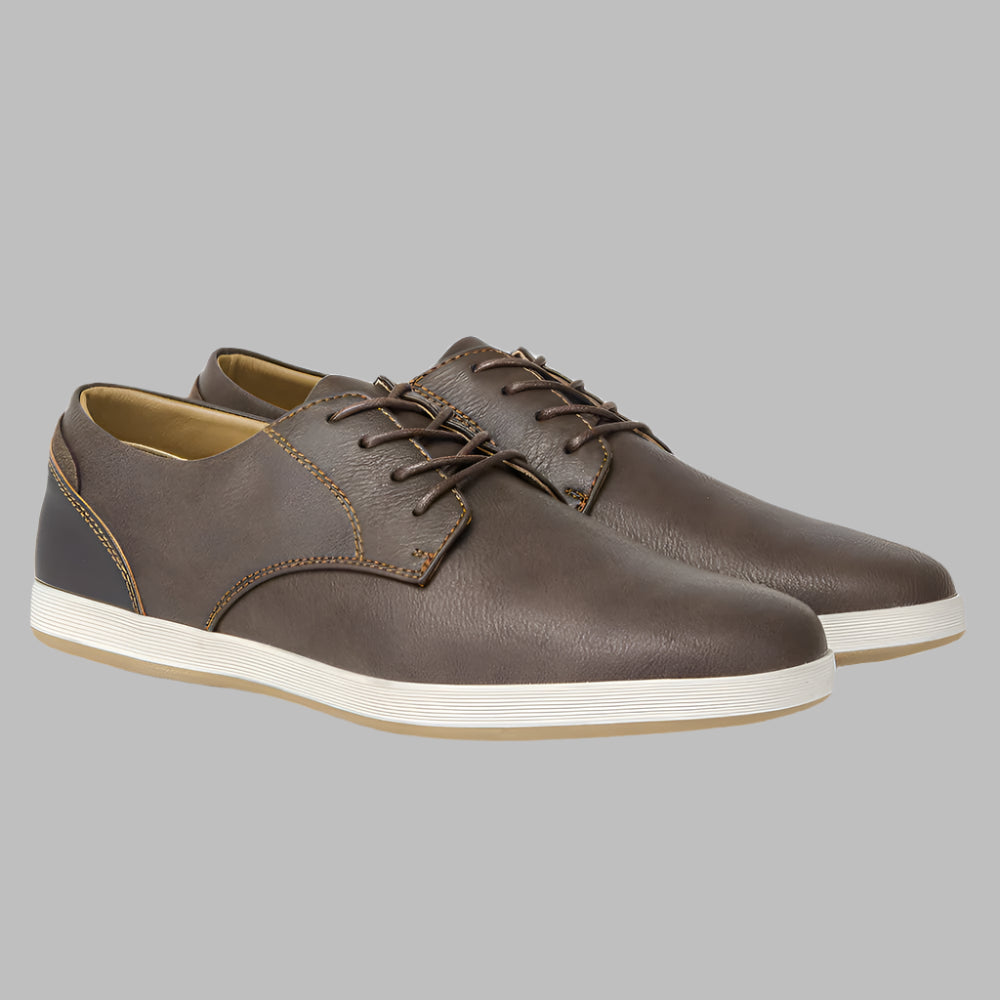 brown-mens-casual-oxford-display