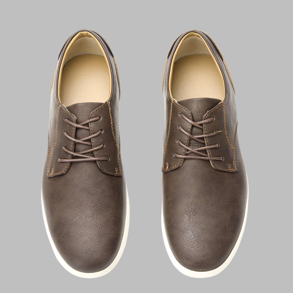 brown-mens-casual-oxford-display